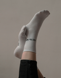 The Secret to Comfortable All-Day Socks: Materials, Fit & Function