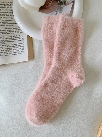 Women's Pink Fuzzy Socks